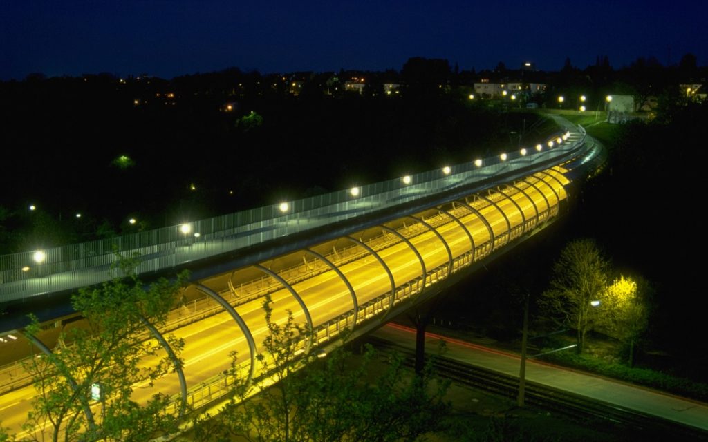 Stuttgart, Brücke über das Nesenbachtal, 1999 (Bild: sbp)