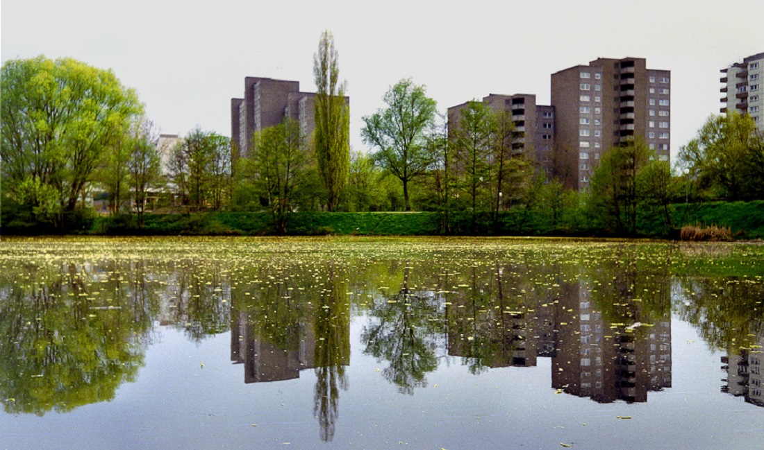 Darmstadt-Kranichstein, Teil der Trabantensiedlung (Bild: Manfred Rademacher, CC BY NC ND 2.0, 2012, via flickr)