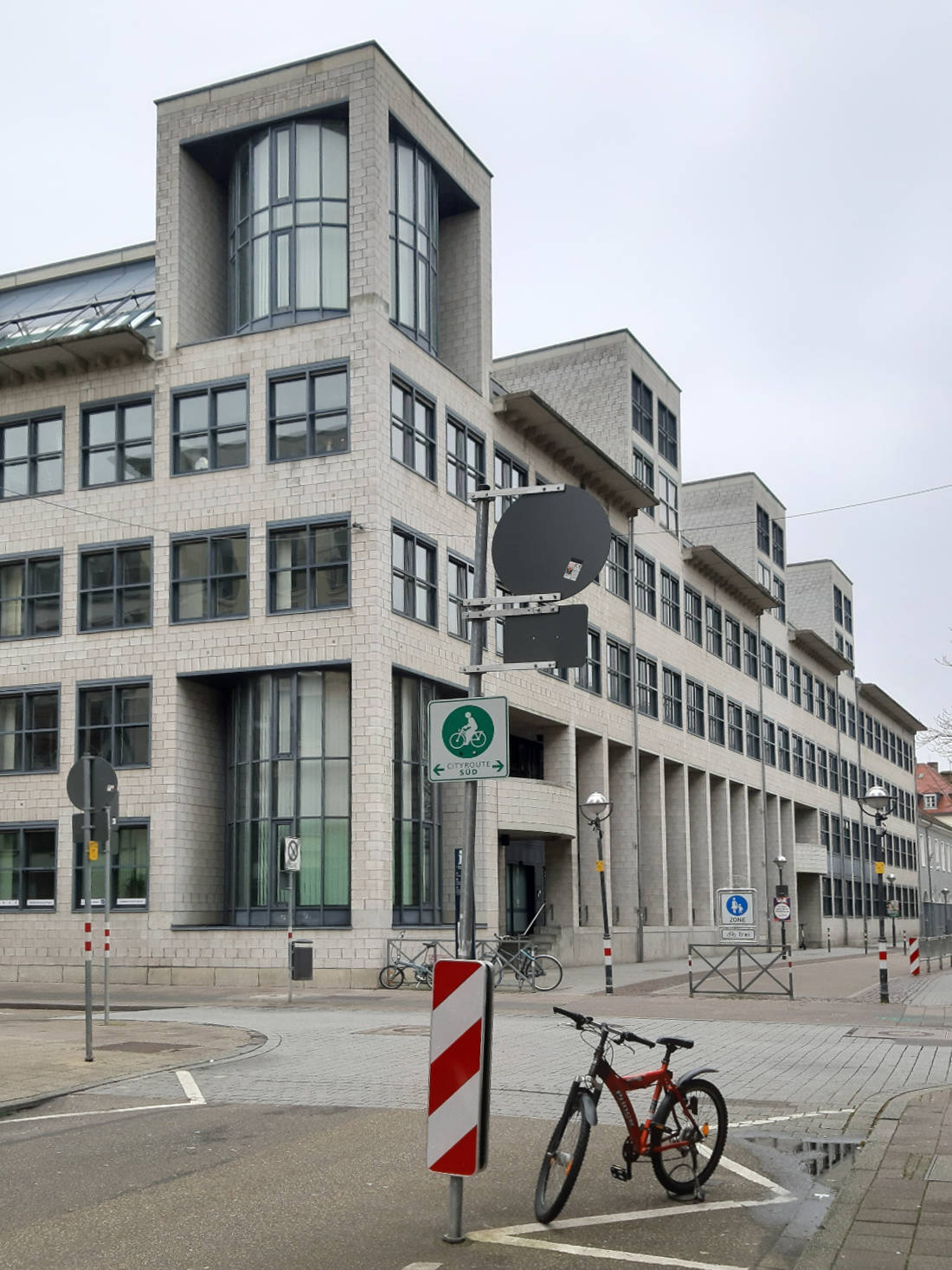 Karlsruhe, Rechenzentrum der L-Bank (Bild: Karin Berkemann, 2021)